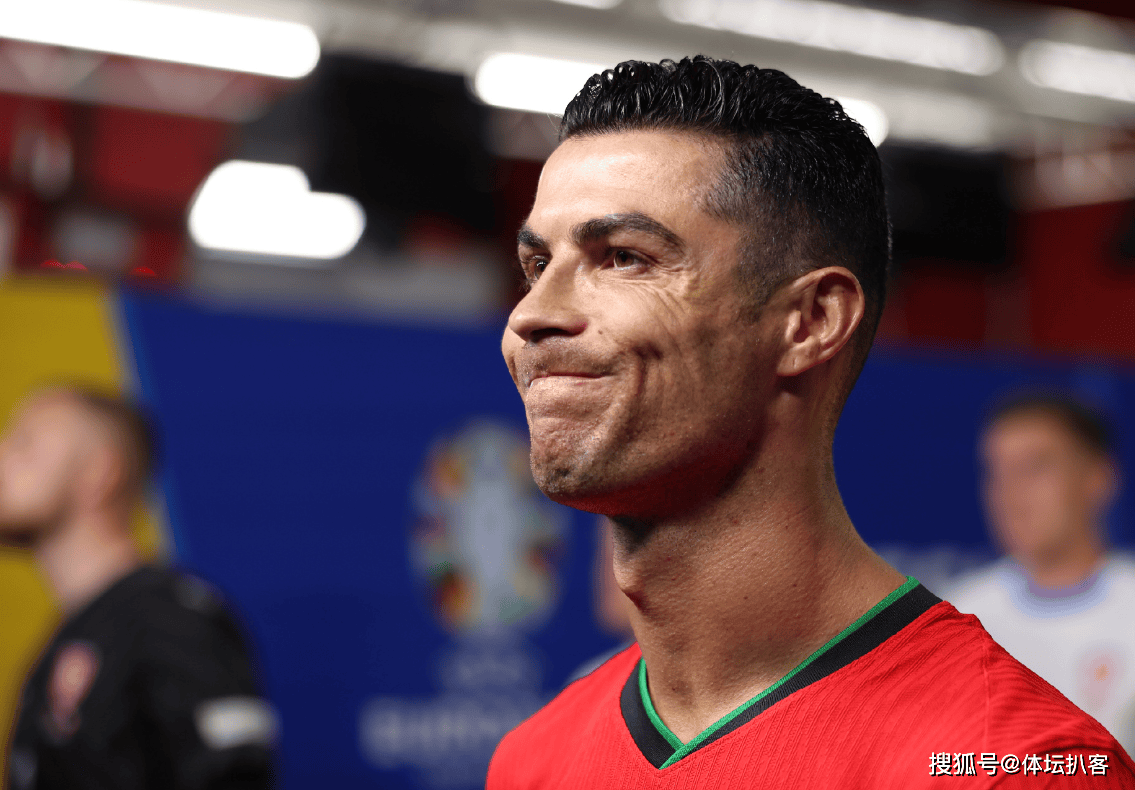 九游体育-赛地聚焦——欧超杯今晚热度飙升；迈阿密热火单刀错失；质疑声仍在；心理建设被强调的简单介绍-九游体育