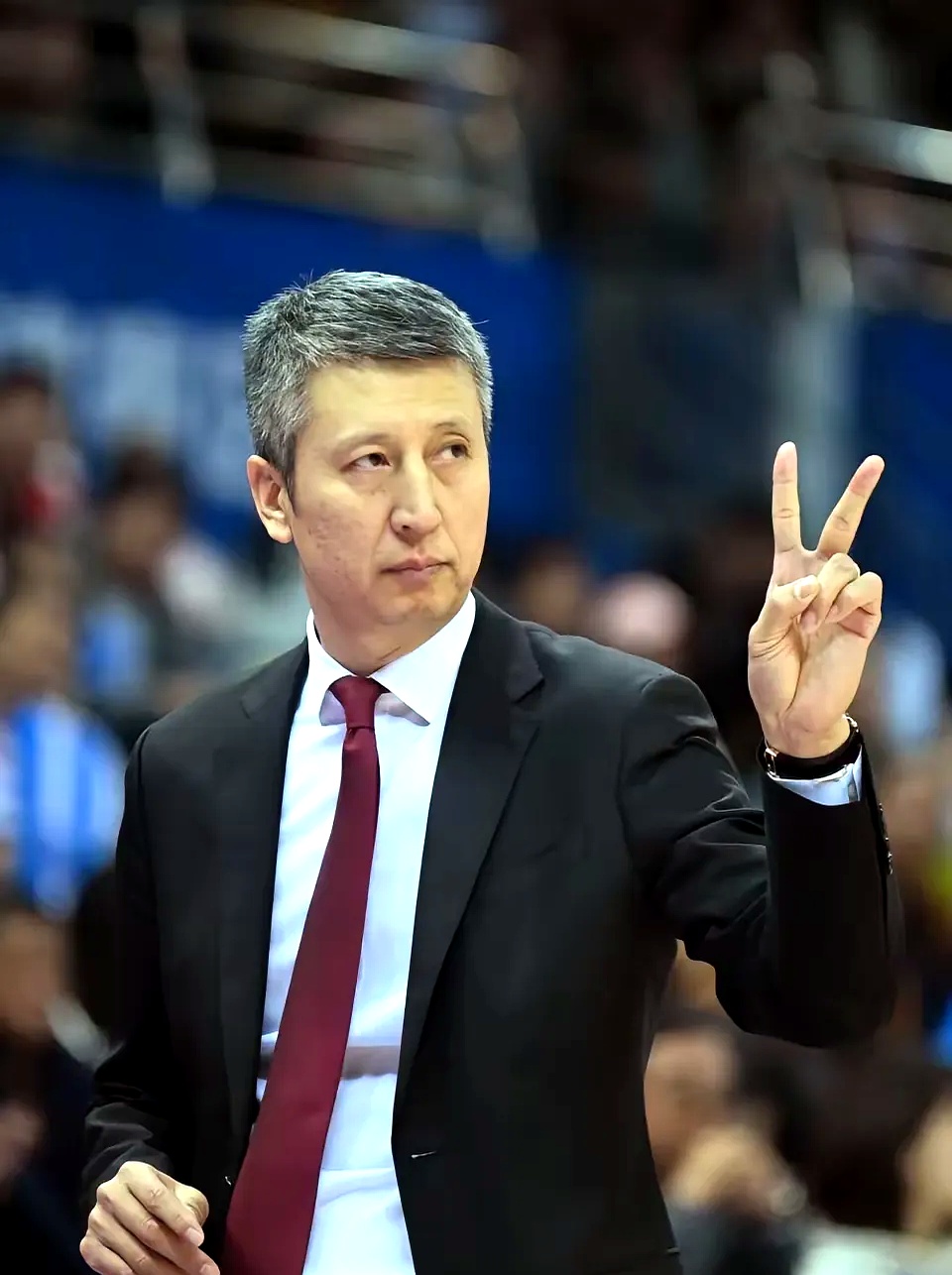 九游游戏中心大全-CBA常规赛窗口期走向成谜，阿贾克斯豪取连胜，媒体盛赞，控场能力受关注的简单介绍-九游游戏中心大全